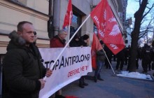 "In Kremlin's interests": Kyiv reacts to Polish nationalist rally outside embassy in Warsaw (Photo, video)