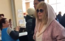 Пугачева - хейтерам: мне трудно дышать, трудно ходить (видео)