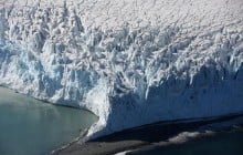 Ученые зафиксировали ускорение таяния ледников