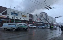 У Кемерові зносять ТЦ "Зимова вишня", в якому через пожежу загинули 64 людини