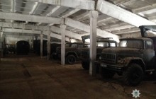 На Житомирщине пытались незаконно продать через интернет почти 200 единиц спецтехники, в том числе БТР и БМП (фото)