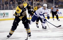 "Тампа" проиграла "Бостону" и впервые с октября потеряла лидерство в Атлантическом дивизионе НХЛ