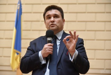 Можна випадково і ядерну кнопку натиснути: Клімкін про заяву Трампа щодо дронів у Польщі