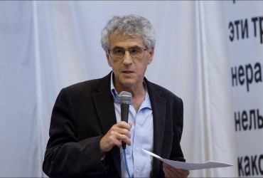 У Москві силовики затримали опозиціонера Гозмана через пост про Сталіна та Гітлера