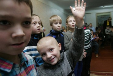 В Україні скасовано медичну картку дитини