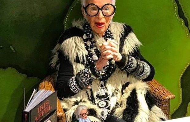 Барби неожиданно состарилась: 96-летняя модница Айрис Апфель превратилась в куклу (фото)