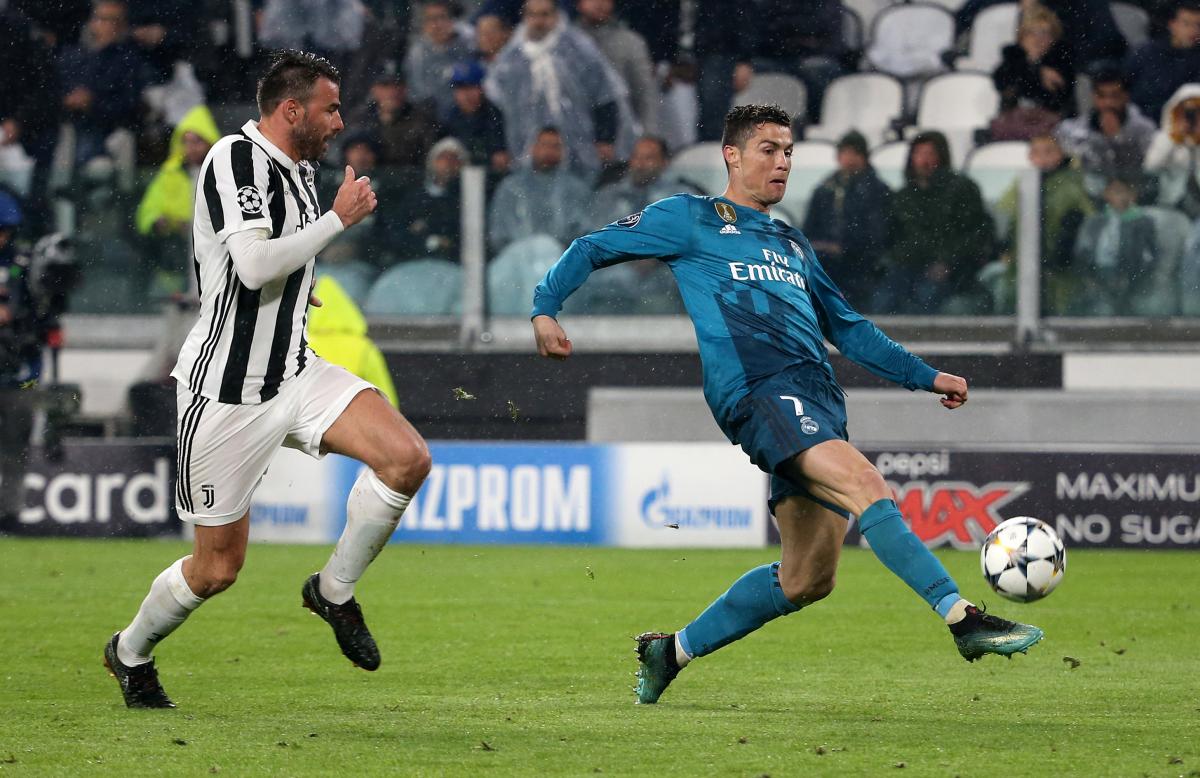 Роналдо сделал дубль в матче &quot;Реала&quot; против &quot;Ювентуса&quot; / Reuters