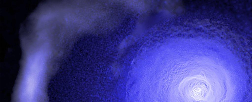 Температура фронта достигает 30 миллионов кельвинов / фото Chandra X-ray Observatory Температура фронта достигает 30 миллионов кельвинов / фото Chandra X-ray Observatory