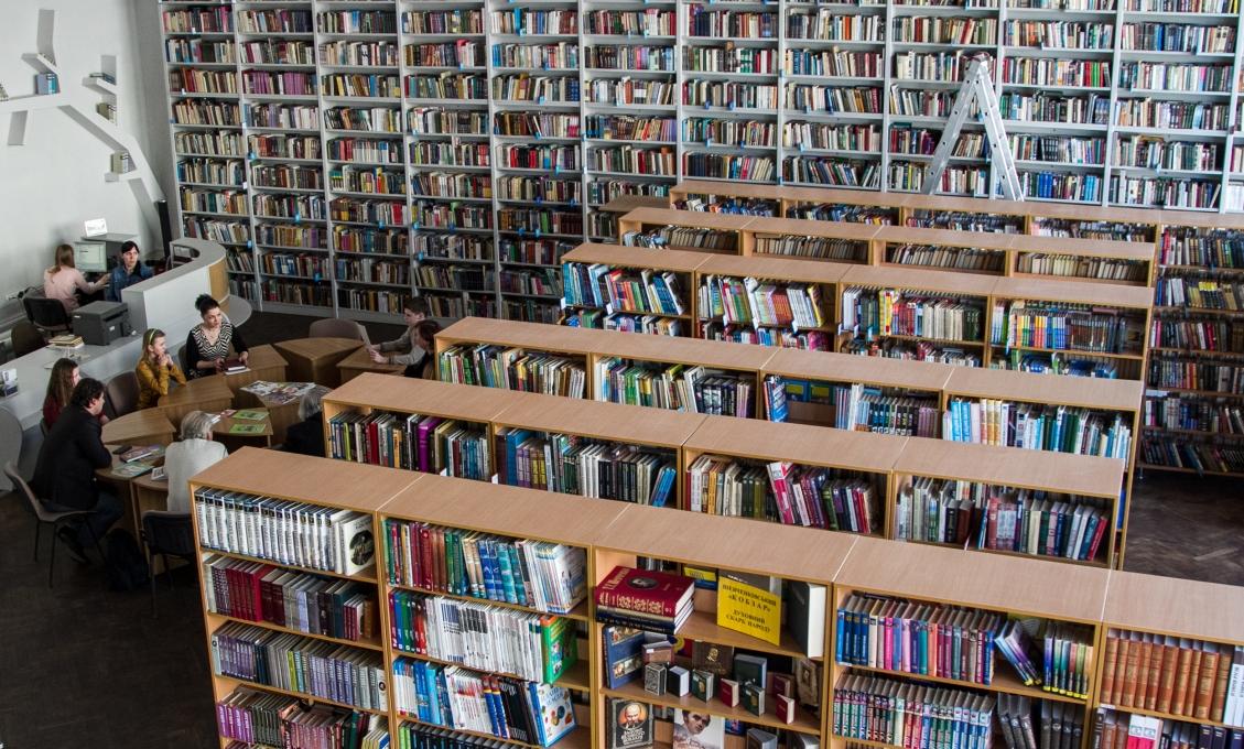 Бібліотека отримала назад книгу, взяту 150 років тому, і підрахувала штраф за прострочення Бібліотека отримала назад книгу, взяту 150 років тому, і підрахувала штраф за прострочення