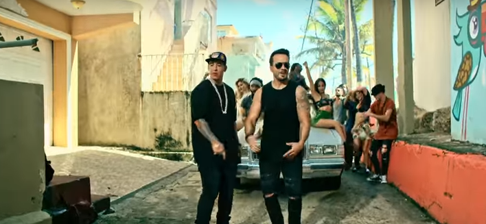 Видео на песню Despacito стало самым популярным клипом лета / скриншот YouTube LuisFonsiVEVO 
