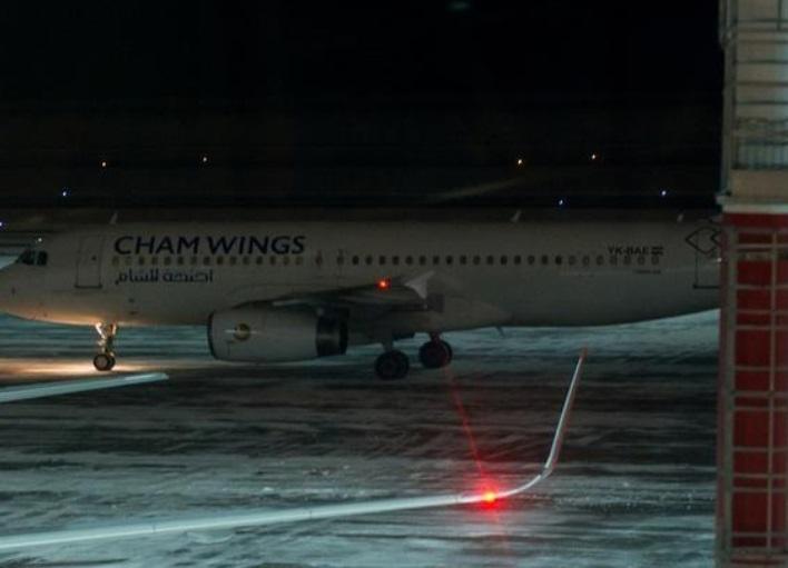 Літак Cham Wings в аеропорту Ростова-на-Дону 17 січня 2018 року / REUTERS Літак Cham Wings в аеропорту Ростова-на-Дону 17 січня 2018 року / REUTERS