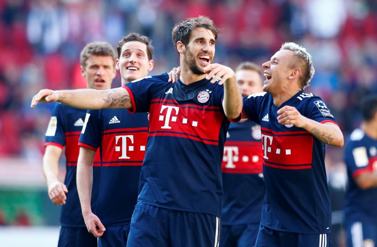&quot;Бавария&quot; в шестой раз подряд выиграла титул чемпиона Германии / Reuters