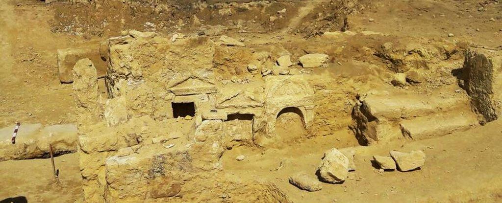 Сам храм датується проміжком від 200 року до нашої ери до 300 року нашої ери / фото Egypt Ministry of Antiquities Сам храм датується проміжком від 200 року до нашої ери до 300 року нашої ери / фото Egypt Ministry of Antiquities
