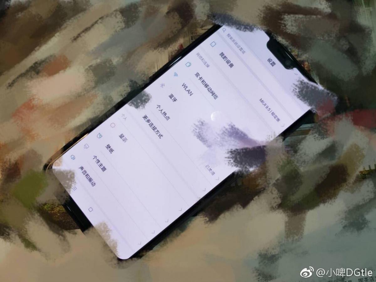 Предполагаемый Mi 7 получит вырез в верхней части дисплея / gizchina.com Предполагаемый Mi 7 получит вырез в верхней части дисплея / gizchina.com