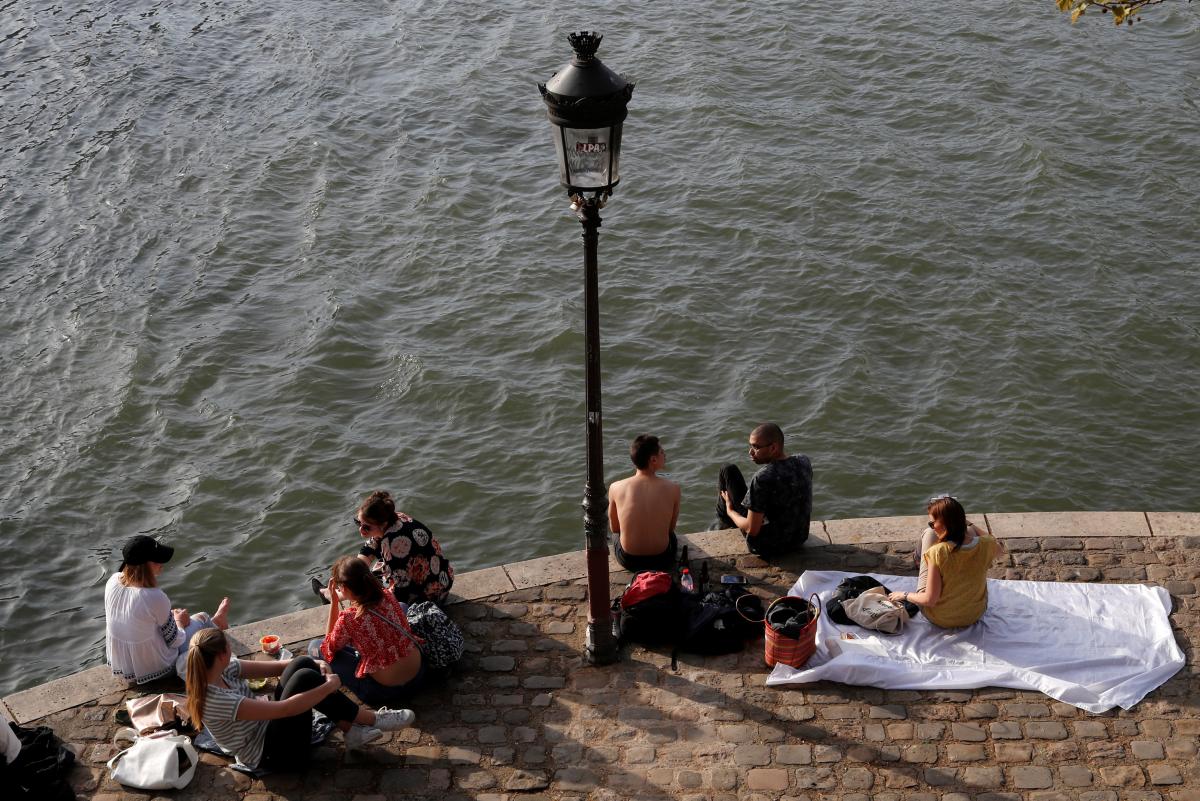 Иллюстрация / REUTERS