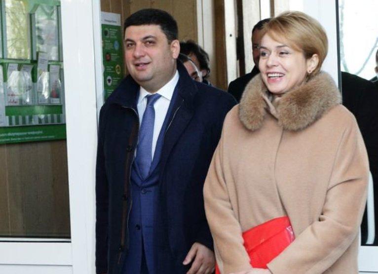 Гройсман і Гриневич відхрестилися від книжки про секс для школярів / фото economics-prorok.com Гройсман і Гриневич відхрестилися від книжки про секс для школярів / фото economics-prorok.com