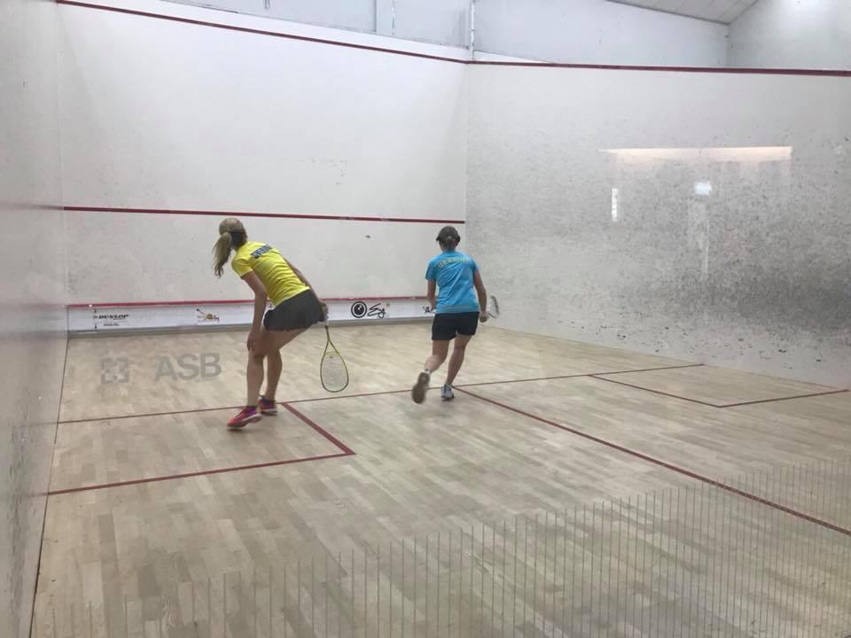 Жіноча збірна України зі сквошу виграла чемпіонат Європи / facebook.com/ukrainian.squash.federation Жіноча збірна України зі сквошу виграла чемпіонат Європи / facebook.com/ukrainian.squash.federation