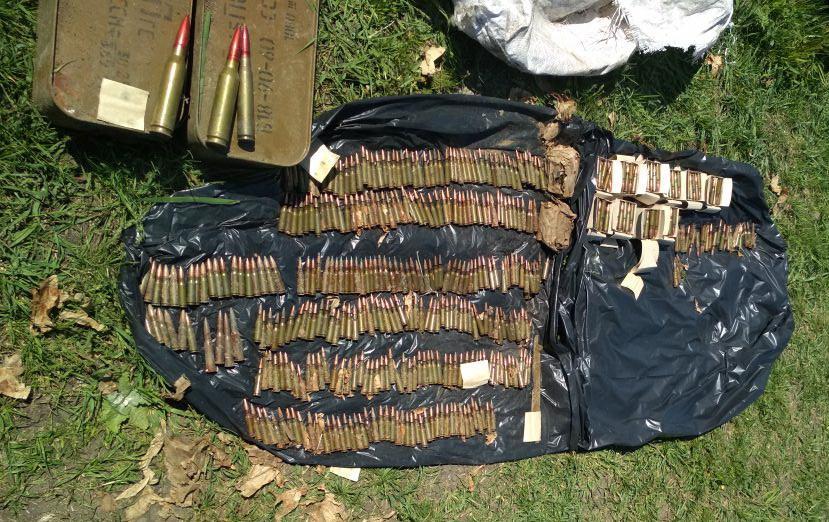 Виявлено майже 3 тис. патронів різних калібрів / фото dpsu.gov.ua Виявлено майже 3 тис. патронів різних калібрів / фото dpsu.gov.ua