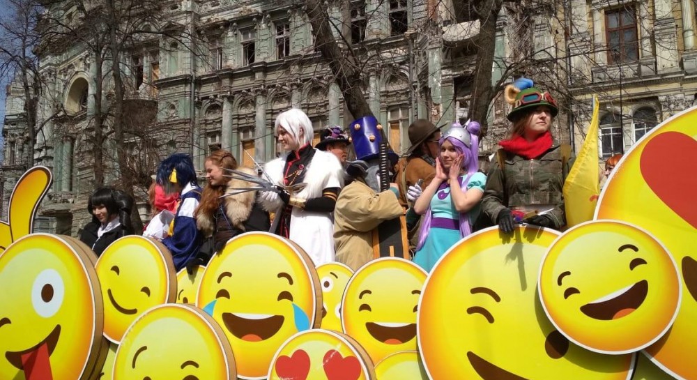 На Дерибасівській хороша погода: як Одеса 1 квітня святкувала