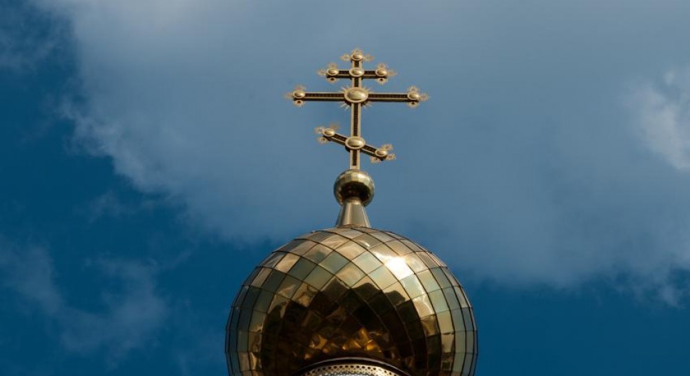 спб троицкий собор крест. кресты над куполами. купол церкви. кресты над куполами. православный крест на куполе.