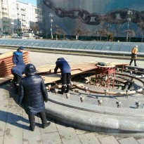 В Киеве начали готовить фонтаны к летнему сезону (фото)