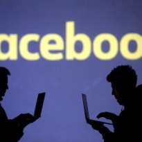 Facebook усиливает борьбу с фейками накануне выборов в Украине и Европе