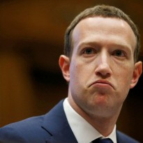 Цукерберг не ответил, будет ли Facebook удалять политическую ложь