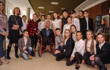 Нік Вуйчич підтримав реформу освіти і почав боротьбу проти булінгу в українських школах в рамках проекту «Безпечна школа»
