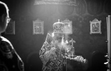 Предстоятель УПЦ возглавил последнюю в этом году литургию Преждеосвященных Даров в Киево-Печерской лавре (видео)