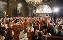 Опубликовано расписание телетрансляций Пасхального богослужения и схождение Благодатного Огня