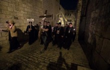 В Иерусалиме сотни украинцев прошли Дорогой Скорби с молитвой о мире (фоторепортаж)