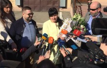 Помилувана президентом: засуджена до довічного ув'язнення жінка вийшла на волю (фото)