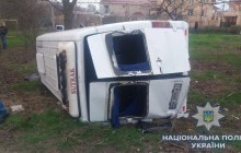 Під Одесою зіткнулися маршрутка і легковик: одна людина загинула, 10 постраждали (фото)