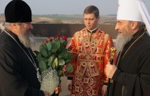 У Світлий Четвер Предстоятель УПЦ звершив літургію в Зимненському монастирі