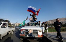 Жителі Дамаску вийшли з протестами після ракетних ударів (фоторепортаж)