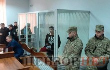 Савченко доставили в суд: у нардепа хочуть взяти біологічні зразки (фото)
