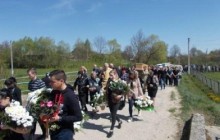 На Львівщині попрощалися з екс-бійцем АТО, знайденим мертвим у Польщі (фото)