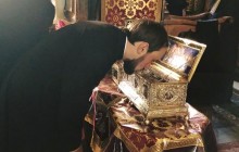 На Афоні паломники з України в день Жон-мироносиць молись біля 10 годин поспіль (фото)