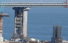 Блогер показав опору Кримського моста, про тріщину на якій повідомили соцмережі (відео)
