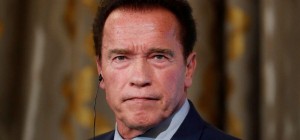 Арнольд Шварценеггер поддержал Камалу Харрис на выборах в США: "Не доверяю политикам"