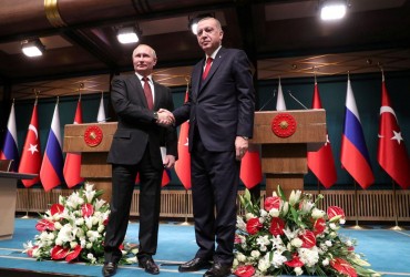 Эрдоган хочет остановить войну в Украине, чтобы спасти Путина: названы причины