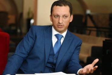 Напивається всмерть і засинає під будинком: ЗМІ дізналися про пияцтво екс-зятя Путіна