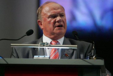 Компания Жириновскому: госпитализирован главный коммунист России