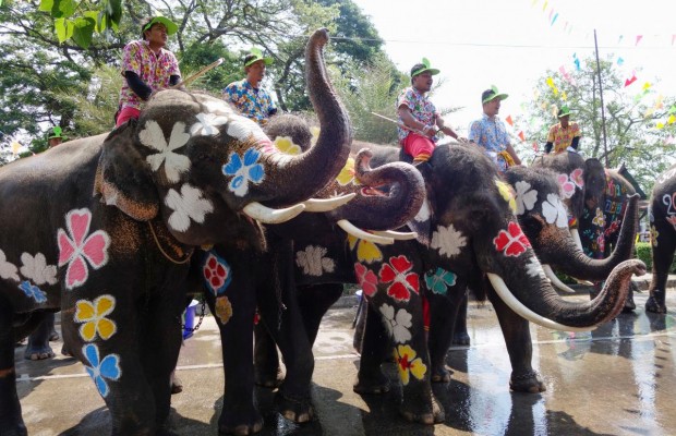 С сегодняшнего дня украинцы не будут платить визовый сбор в Таиланде