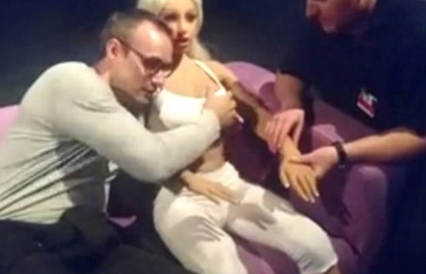 Секс-роботов научат отказывать мужчинам после инцидента с беспорядочными связями их коллеги