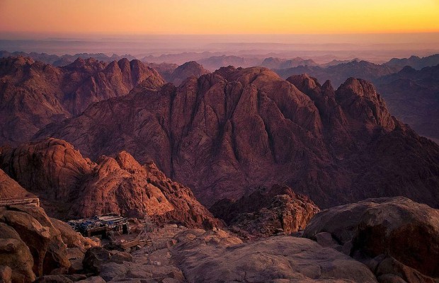 МЗС роздав рекомендації туристам в Єгипті через антитерористичну операцію на Синаї