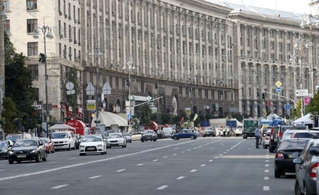 В столице ограничат движение по улице Крещатик / фото УНИАН