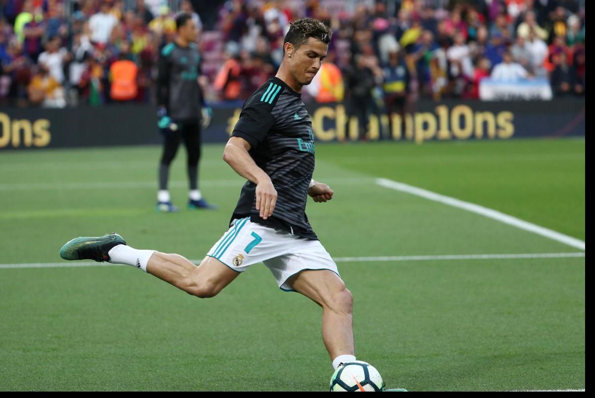 УКриштиану Роналду отримав пошкодження у вчорашній грі з "Барселоною" / REUTERS