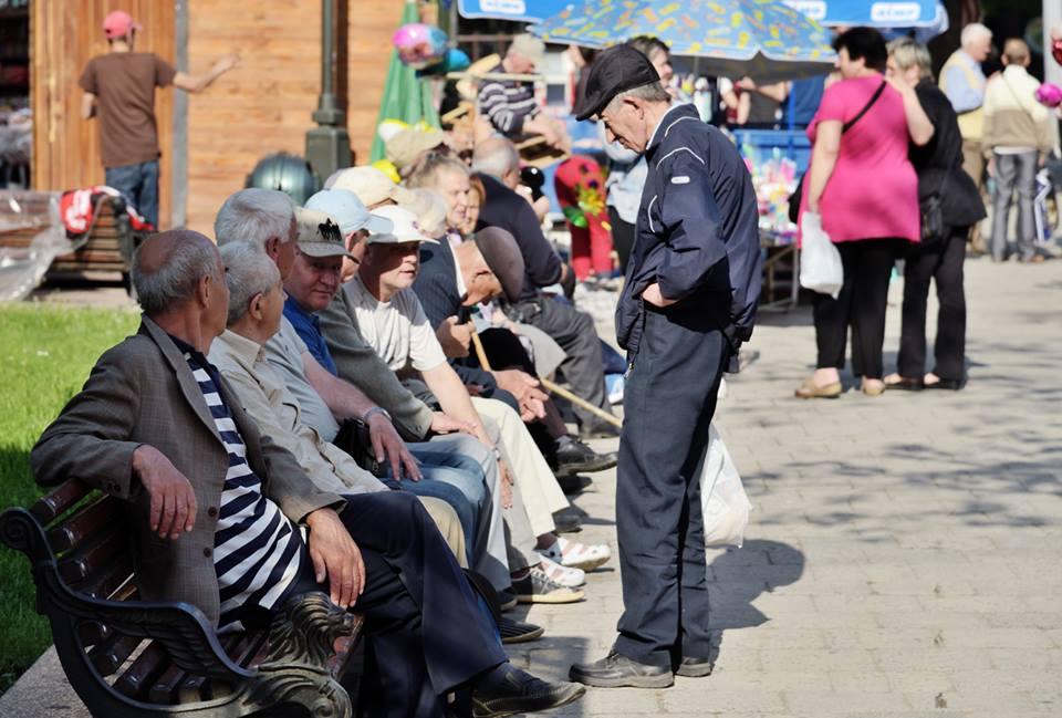 1 октября - Международный день пожилых людей / фото Юрий Шульгевич