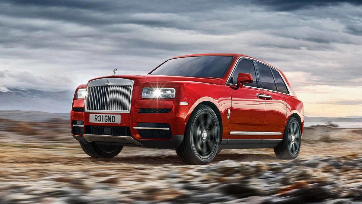 Максимально позашляховик може розігнатися до 250 км/годину / facebook.com/rollsroycemotorcars Максимально позашляховик може розігнатися до 250 км/годину / facebook.com/rollsroycemotorcars